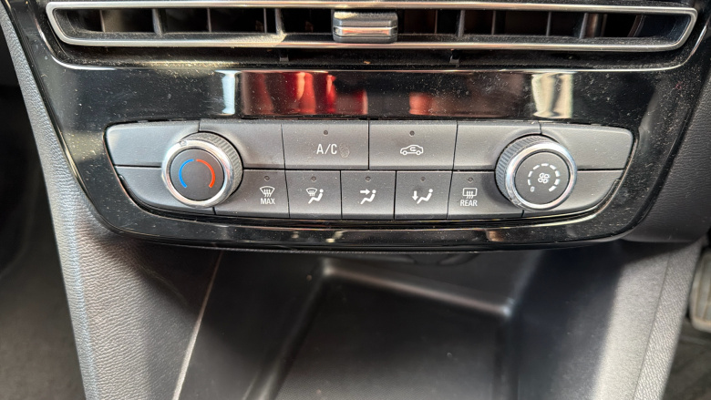 Vauxhall Mokka 1.2 Turbo 100 SE Edition 5dr Petrol Hatchback